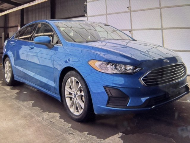 2020 Ford Fusion SE photo 4