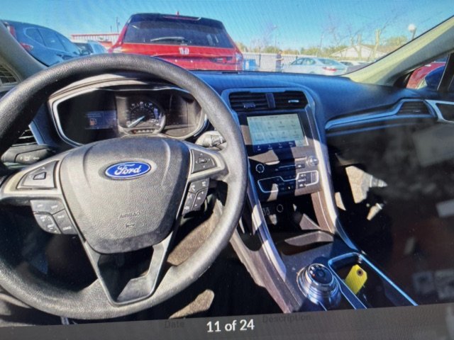 2020 Ford Fusion SE photo 7