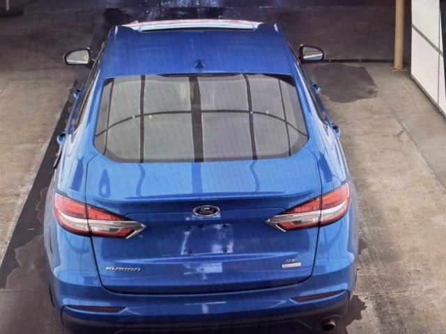 2020 Ford Fusion SE photo 10
