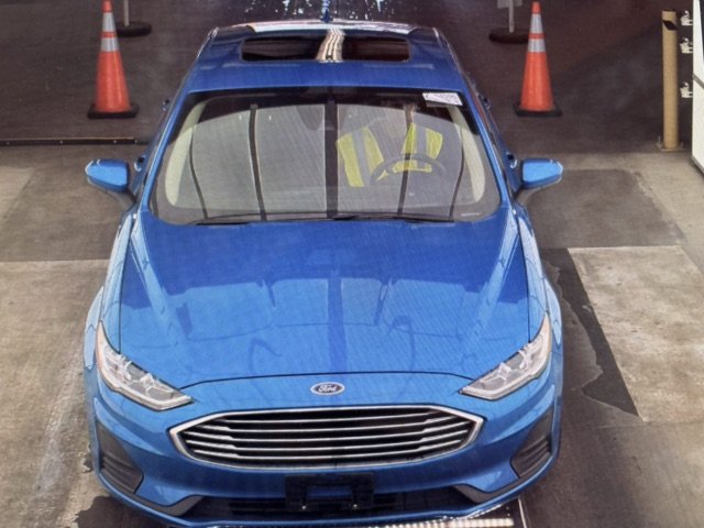 2020 Ford Fusion SE photo 11