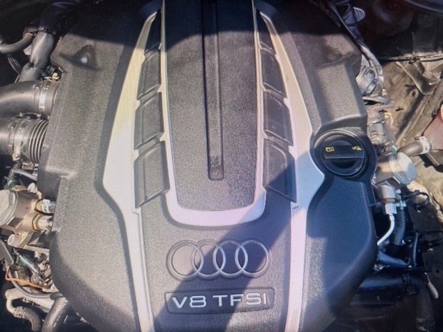 2014 Audi A8 L photo 2
