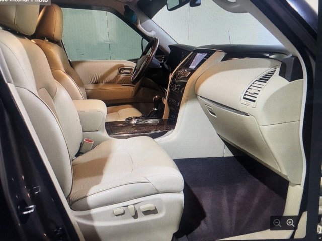 2014 Infiniti QX80 photo 5